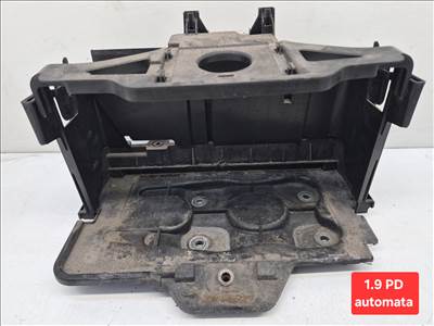 Volkswagen Golf IV, Volkswagen Bora 1.9 PD automata akkumulátor tálca (40906) 1j0915345b
