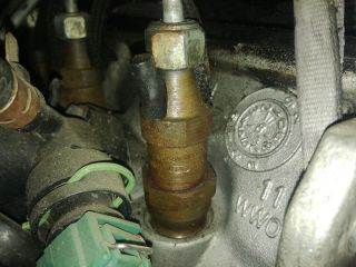 Volkswagen Passat B3 Porlasztó (1 db) *91511* bosch-068130202e