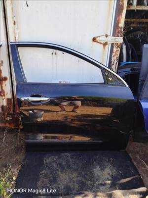 Kia Niro I Jobb első ajtó
