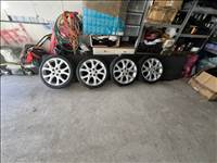   Mazda/Honda 5x114.3 lyukosztású 18" újszerű (gyári felni) alufelni szett gumival!