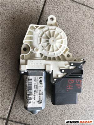 Seat Altea 5P bal hátsó ablakemelő motor 5P0839461A