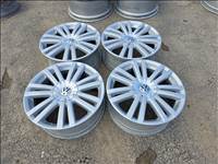  5x112-es lyukosztású 7X 17"-es újszerű gyári VW  alufelni eladó