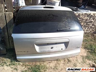 Chrysler Voyager RG hátsó szélvédő 2001-2008