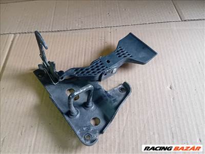Seat Exeo SEAT EXEO motorháztető zárszerkezet  8e0823480f