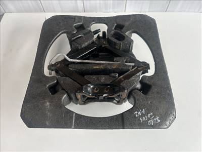Ford Focus Mk2 Emelő 6m5117009 6m511k302
