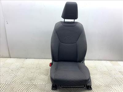 TOYOTA YARIS CROSS (MXP_) 2020 - 2022 Bal első ülés
