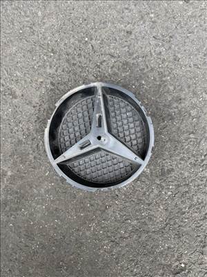 Mercedes 117, 156, 166, 176, 204, 205, 207, 218, 246, 251 Logó tartó a0008880660