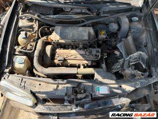 Volkswagen Golf IV 1.4 16V Homlokfal (Üres lemez) *172003*