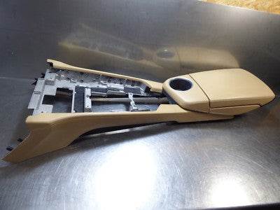 Porsche PANAMERA 970 kartámasz középkonzol pohártartó bézs 97055311101 használt