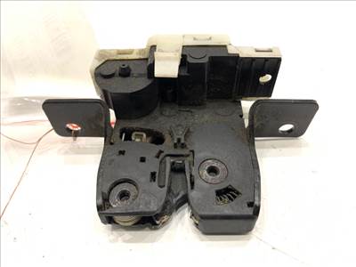 RENAULT CLIO III (BR0/1, CR0/1) 2005 - 2014 Hátsó csomagtérajtó zár 8200076240E