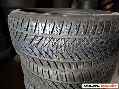  235/55/17" Vredestein téli gumi 