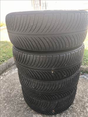  235/5517" újszerű Michelin téli gumi gumi
