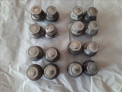 Ford Focus Mk1, Ford Fiesta Mk4, Ford Mondeo Mk2 FORD alufelni kerékanya 