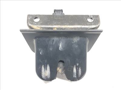 AUDI A2 (8Z0) 2000 - 2005 Hátsó csomagtérajtó zár 8Z0827520