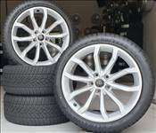 5x112 Gyári Audi A4 S4 B9 alufelni 245/40 R18 téli gumikkal 2023.