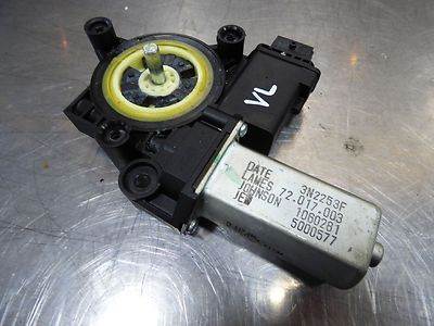 Opel Corsa D 2012 bal első ablakemelőmotor 1060281 használt