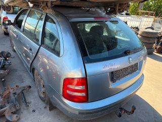 Skoda Fabia I Bal hátsó Ajtó (Részeivel) *170181*
