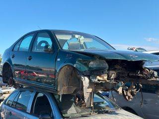 Volkswagen Bora 1.6 Jobb első Féknyereg Munkahengerrel *172306*