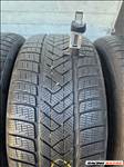  275/4018" újszerű Pirelli téli gumi gumi