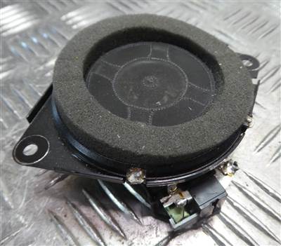 Jeep Grand Cherokee IV WK2 Harman/Kardon hangszóró eredeti használt - OEM 68043045AC