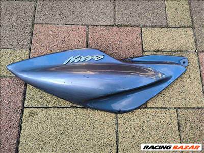 Yamaha Aerox ülés alatti idom bal 