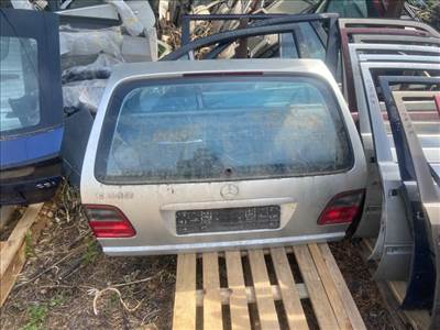 Mercedes E-osztály W210 W210 - E-class hátsó ajtó a2107400305