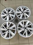 Audi gyári újszerű garnitúra 17"