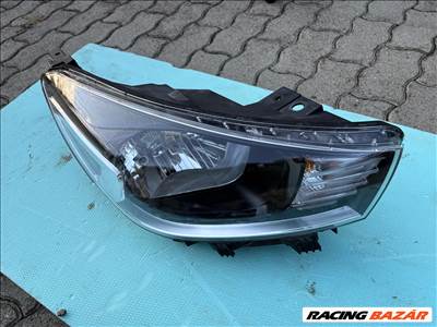 Kia Rio (YB) Jobb első lámpa 92102-h8 