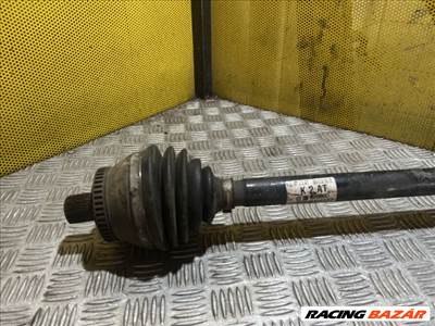 Audi A4 (B6/B7) Jobb Féltengely 8e0407272at