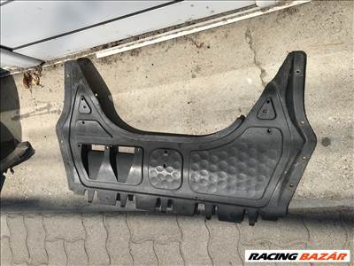 Seat Altea 5P 1.6 8V BSE alsó motorburkolat 1K0825237J