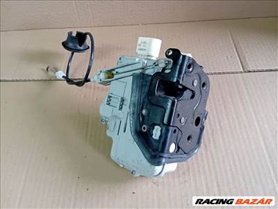 Seat Exeo SEAT EXEO Bal első ajtózár  8e1837015