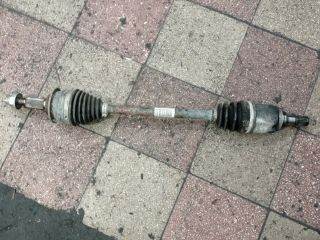 Suzuki Swift IV Bal Féltengely *162154* 4410268l00