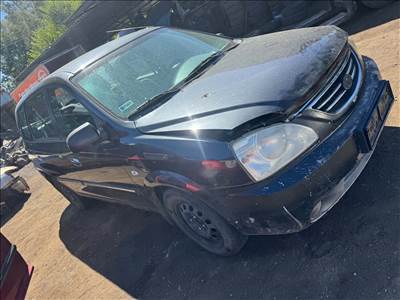 Kia Carens 1.6 -S6D-  bontott alkatrészei