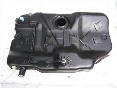 Hyundai Coupé (J2), Hyundai Lantra (J2/RD) üzemanyagtank 3115029800