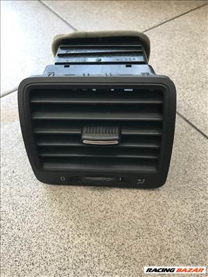 Volkswagen Golf V bal légbefúvó 1K0819709