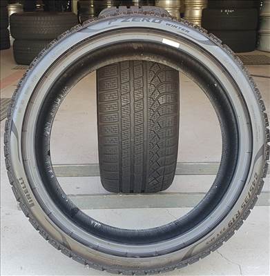 Pirelli PZero Winter 245/35 R19 téli gumi 2db    /T116.