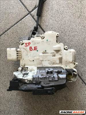 Seat Altea 5P bal első zár 1P1837015