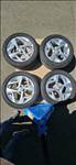 Gyári Hyundai I10 alufelni szett nyári gumival (15", 4 db)