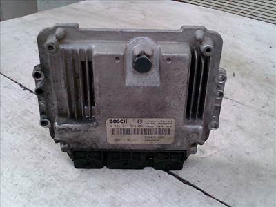 RENAULT SCENIC 03-06 Motorvezérlő egység ECU PCM modul