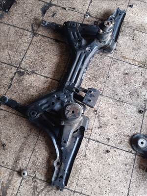 Seat Cordoba 94-02 Első Bölcső + Lengőkar