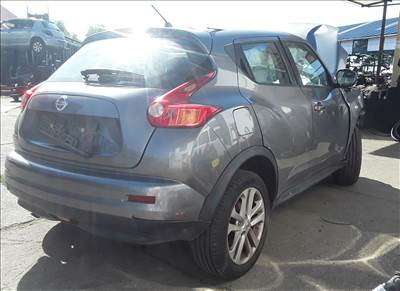 Nissan Juke I 1.6 Hátsóhíd 