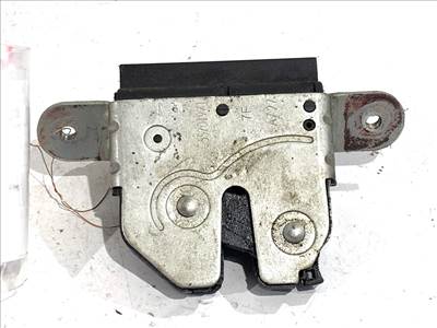 OPEL CORSA D (S07) 2006 - 2014 Hátsó csomagtérajtó zár 55701971