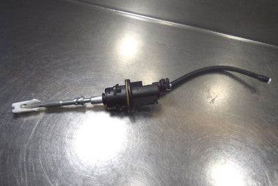 Porsche 981 / 991 / 911 kuplung főhenger és munkahenger, 99142317100 használt