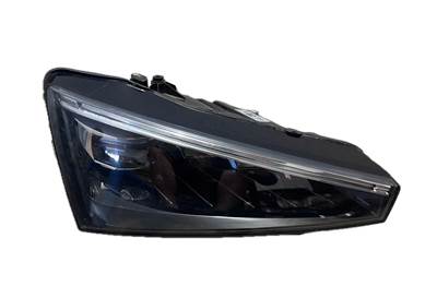 Skoda Scala Jobb első Crystal Lighting Full LED Fényszóró