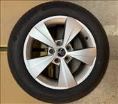  5x112 lyukosztású 16" újszerű (gyári felni) alufelni, rajta 205/60 új Hankook nyári gumi gumi 