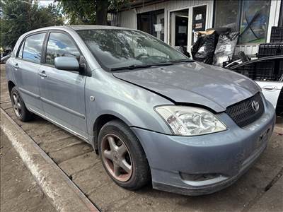 Toyota Corolla (E120/E130) 1.4i bontott alkatrészei