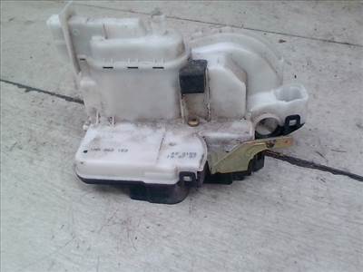 VOLKSWAGEN polo iii. 94-99 bal első ajtó zárszerkezet központi záras
