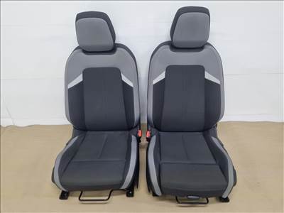 Opel Astra L Kombi Ülés Garnitúra