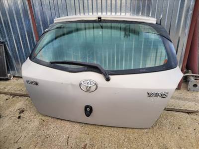 Toyota Yaris (XP90) 2008 - csomagterajto