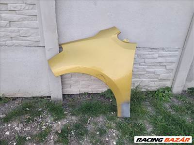 Volkswagen up! lift  bal elso sarvedo